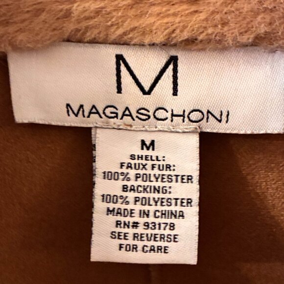 Double breasted Magaschoni faux fur camel colored midi-coat size medium. - Picture 3 of 3